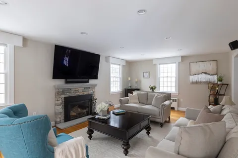 $2,500,000 | 64 Varick Road, Newton, MA 02468