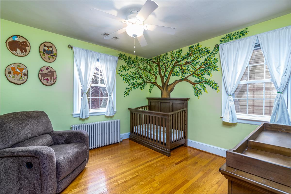 2734 Tillett Road Southwest Roanoke, VA 24015 - Photo 13 of 21 Bedroom