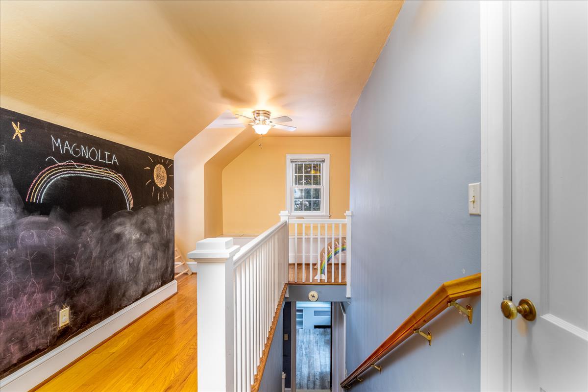 2734 Tillett Road Southwest Roanoke, VA 24015 - Photo 18 of 21 Landing at top of stairs