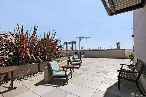 $880,000 | 170 King Street, Unit 711, San Francisco, CA 94107