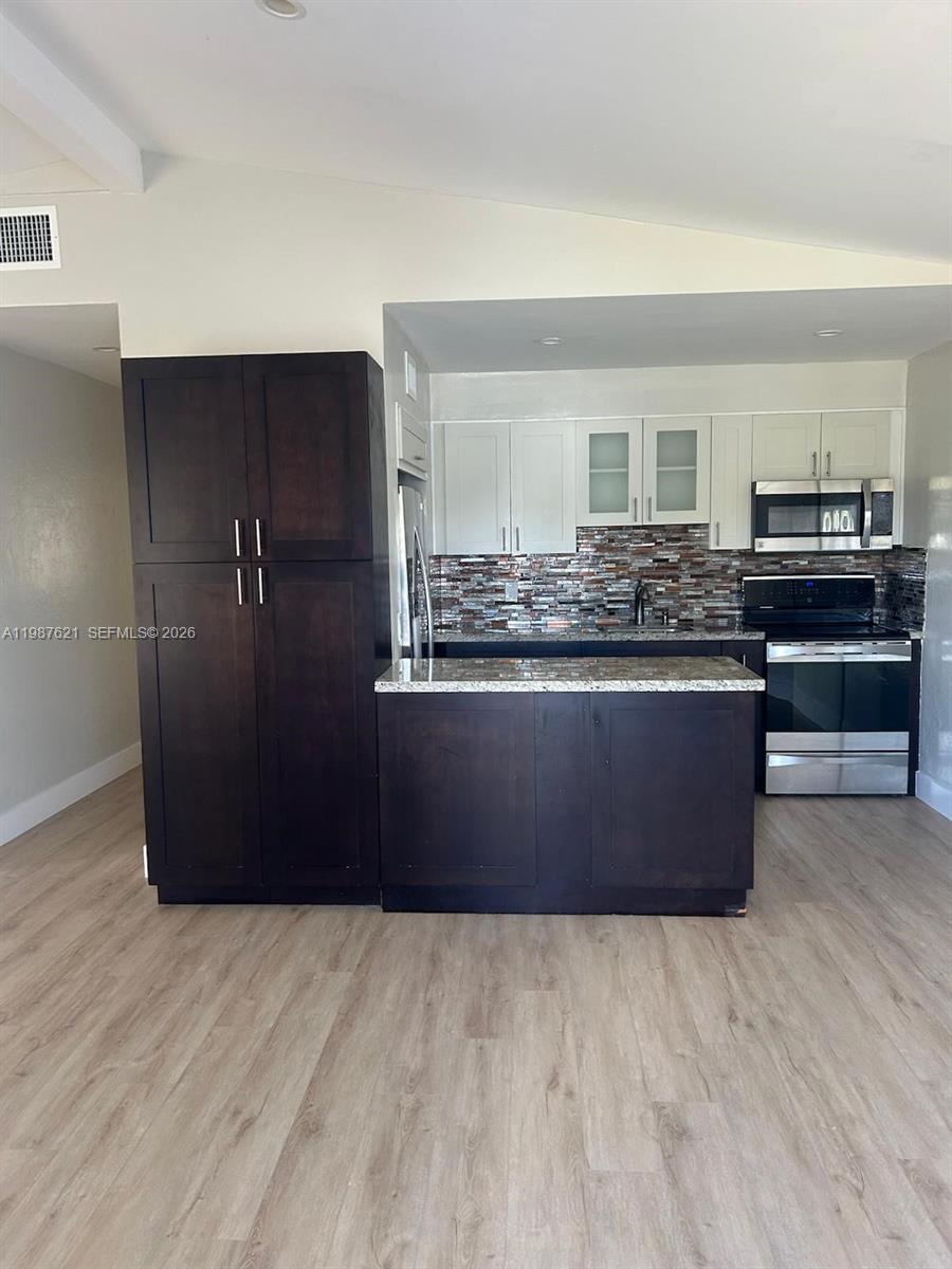 630 Southeast 3rd Place Hialeah, FL 33010 - Photo 2 of 12