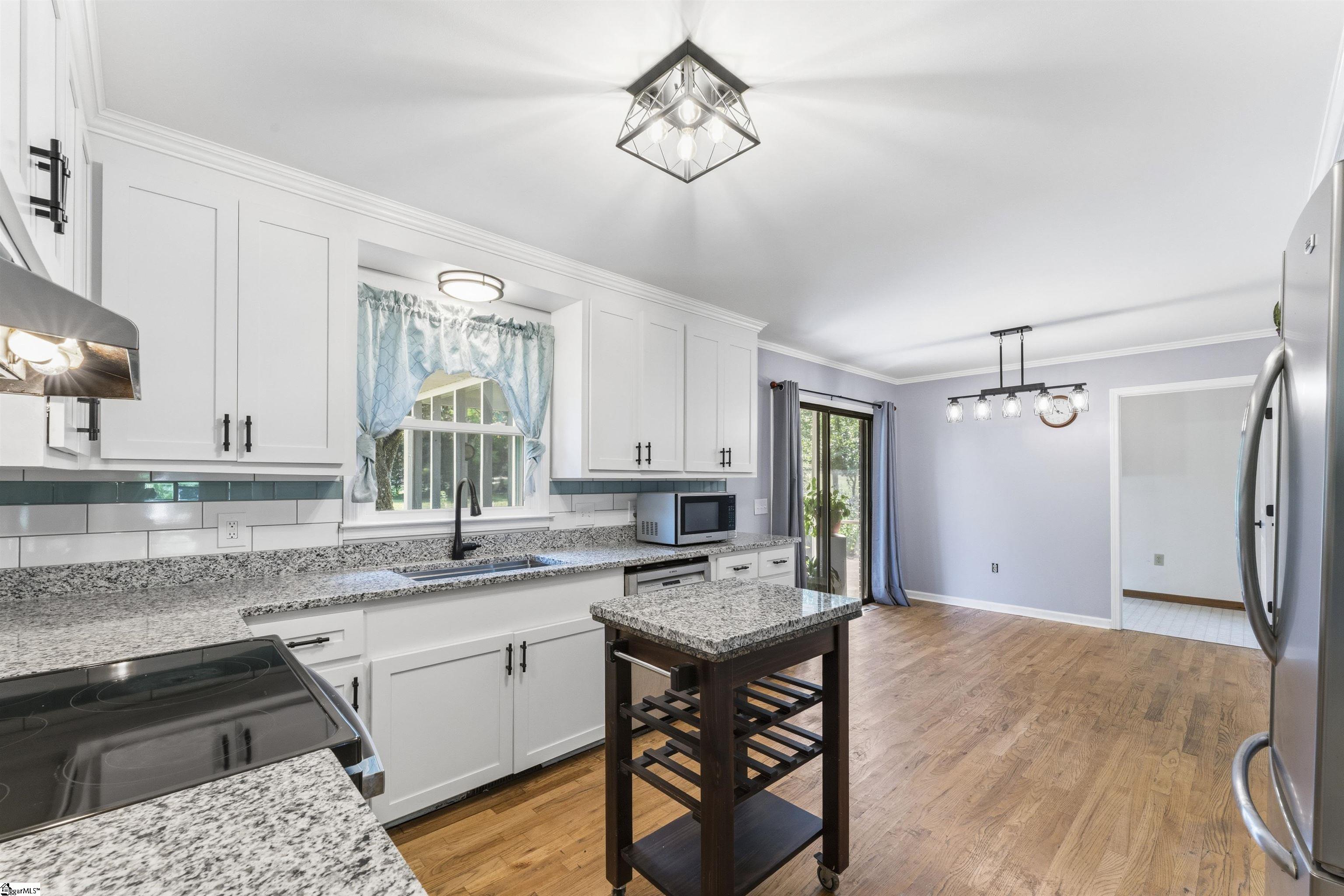 1310 Hanover Road Anderson, SC 29621 - Photo 8 of 44