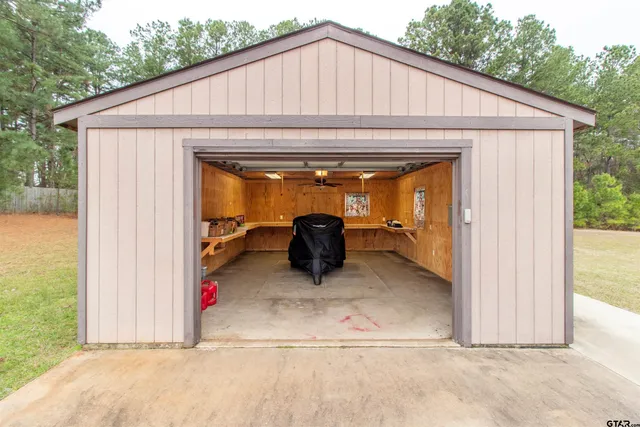 $560,000 | 273 County Road 4924, Troup, TX 75789