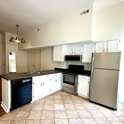 $4,200 | 235 King Street, Unit 1, Charleston, SC 29401