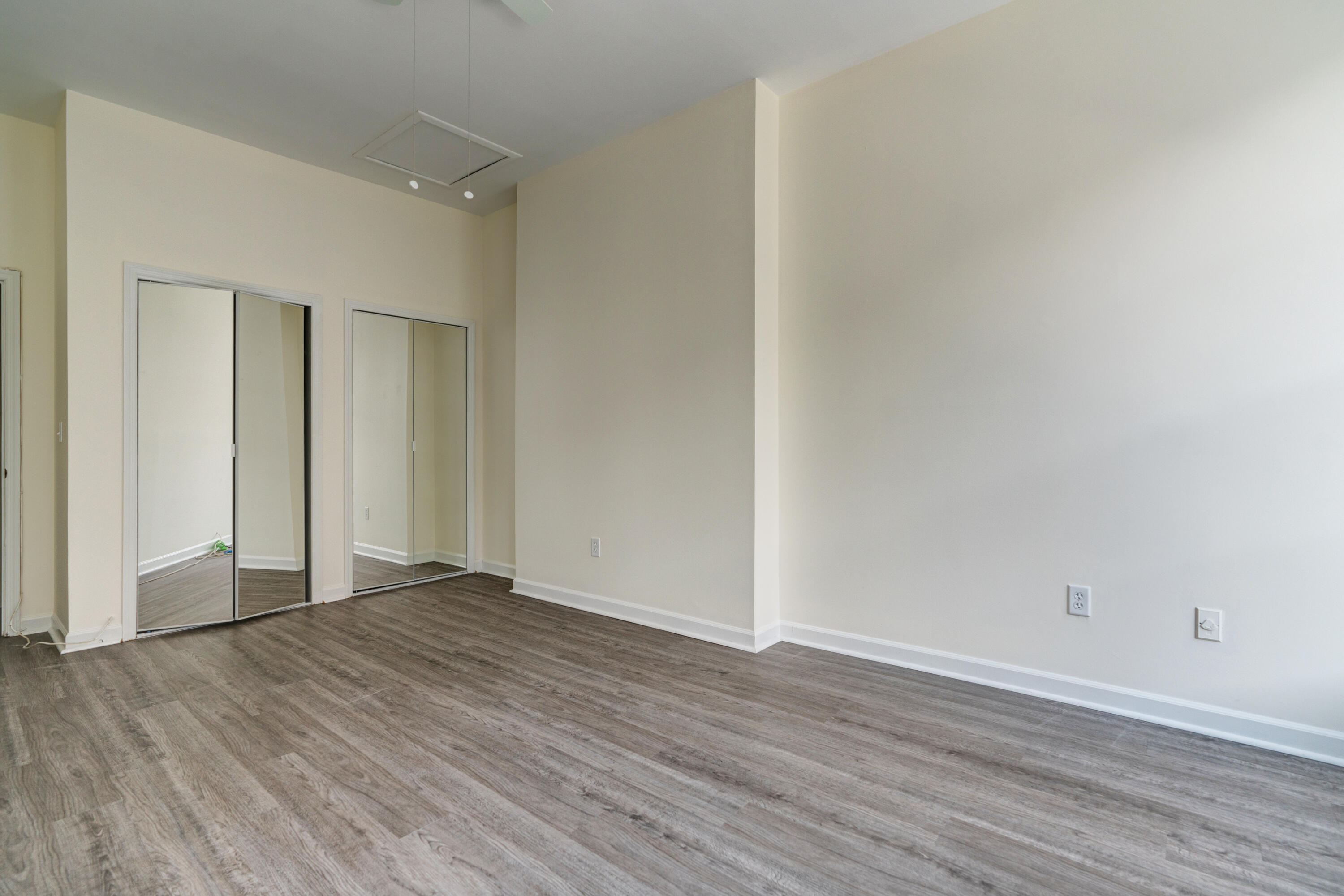 235 King Street, Unit 1 Charleston, SC 29401 - Photo 17 of 22 Apt 1 (Upstairs Bedroom 2.1)