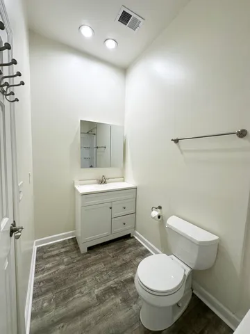 $4,200 | 235 King Street, Unit 1, Charleston, SC 29401