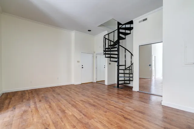 $4,200 | 235 King Street, Unit 1, Charleston, SC 29401