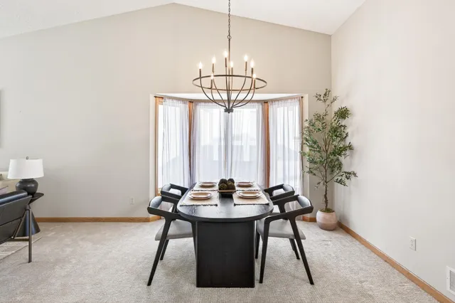 $475,000 | 4119 Thornhill Lane, Vadnais Heights, MN 55127