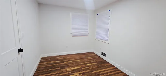 $619,000 | 33 Silverpine Drive, Amityville, NY 11701