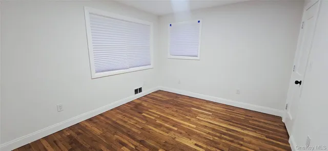 $619,000 | 33 Silverpine Drive, Amityville, NY 11701