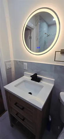 $619,000 | 33 Silverpine Drive, Amityville, NY 11701