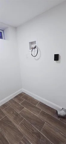 $619,000 | 33 Silverpine Drive, Amityville, NY 11701