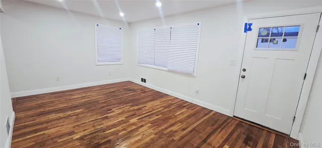 $619,000 | 33 Silverpine Drive, Amityville, NY 11701