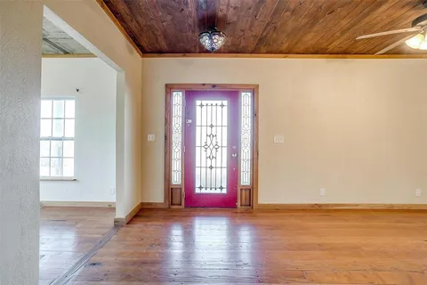 $595,000 | 2040 Erwin Road, Poolville, TX 76487