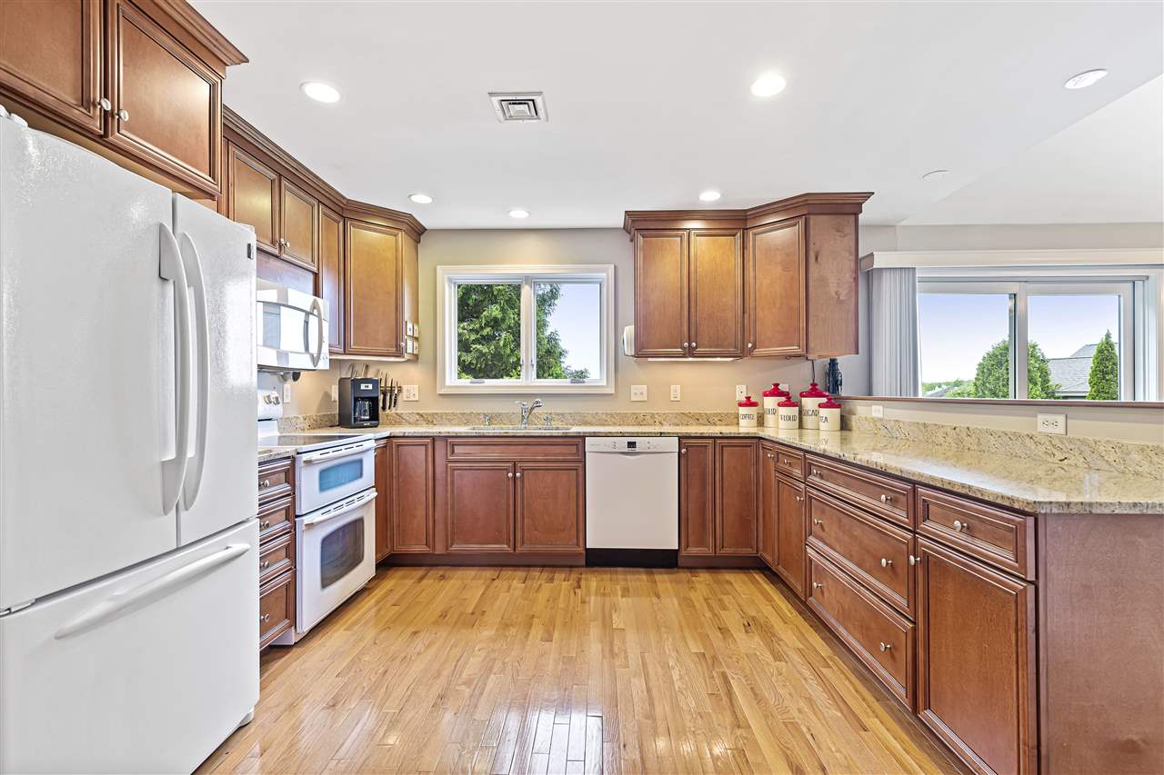 235 Cushing Road Newmarket, NH 03857 - Photo 10 of 40