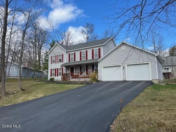 $339,202 | 202 Grandview Drive, Cobleskill, NY 12043