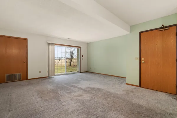 $239,000 | 859 Park, Unit 101, Oregon, WI 53575