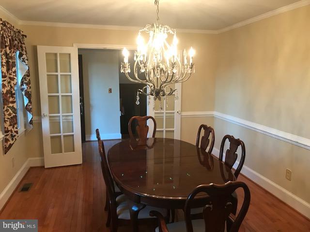 9638 Green Road Midland, VA 22728 - Photo 8 of 13 Beautiful dining room for entertaining.