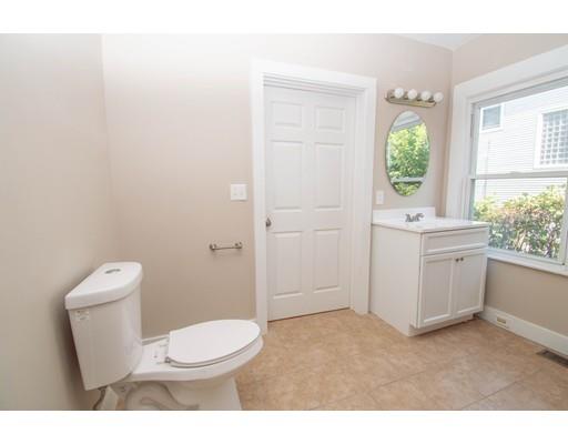 20 Lorimer Street Springfield, MA 01151 - Photo 11 of 21 Gallery Image 11