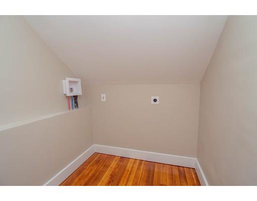 20 Lorimer Street Springfield, MA 01151 - Photo 17 of 21 Gallery Image 17
