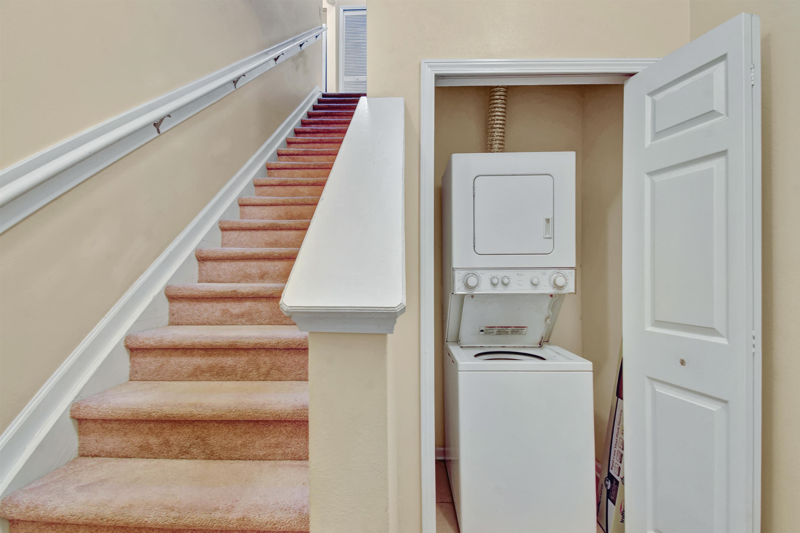 617 Golden Lake Loop St. Augustine, FL 32084 - Photo 22 of 25 a view of an entryway with wooden floor
