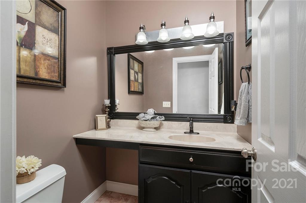 231 Riene Road Swannanoa, NC 28778 - Photo 18 of 35 Gallery Image 18