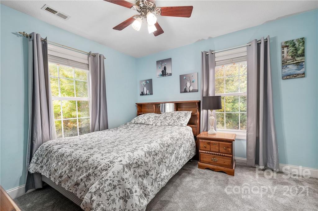 231 Riene Road Swannanoa, NC 28778 - Photo 28 of 35 Gallery Image 28