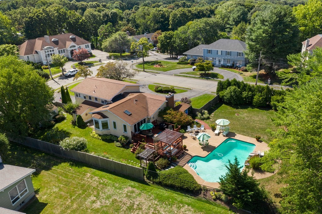 75 Rachel Road Newton, MA 02459 - Photo 2 of 37