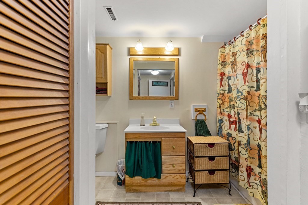 75 Rachel Road Newton, MA 02459 - Photo 30 of 37