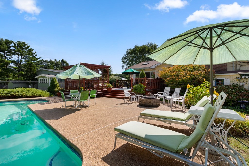 75 Rachel Road Newton, MA 02459 - Photo 33 of 37