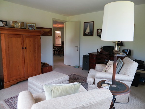52 Stony Brook Road, Unit 4 Marblehead, MA 01945 - Photo 5 of 10 Gallery Image 5