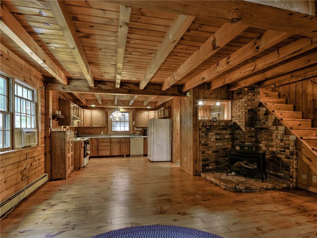 501 Rabbit Valley Road Oxford, ME 04270 - Photo 5 of 31 Photo