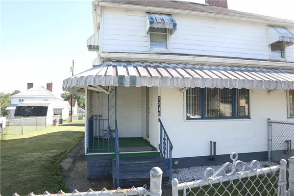 $59,900 | 3346 3rd Street, Grindstone, PA 15442