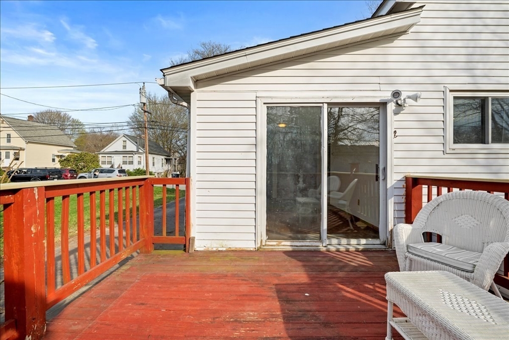 12 New Street Webster, MA 01570 - Photo 28 of 42