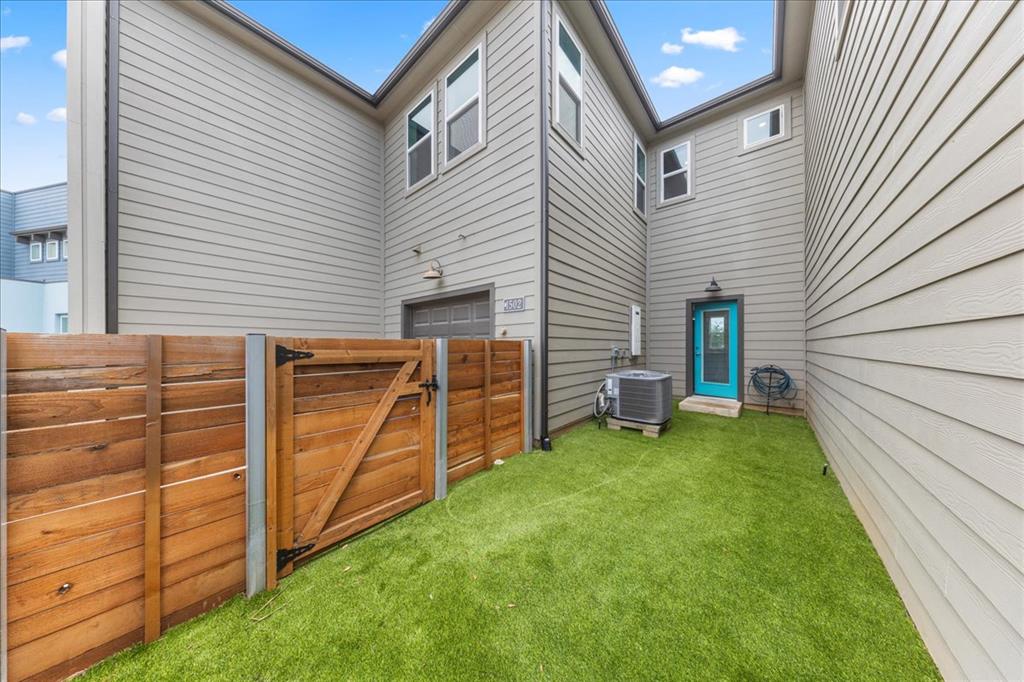 9015 Cattle Baron Path, Unit 1502 Austin, TX 78747 - Photo 4 of 31