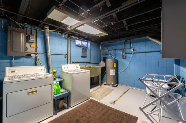 $279,900 | 421 North 3rd Street, La Crescent, MN 55947