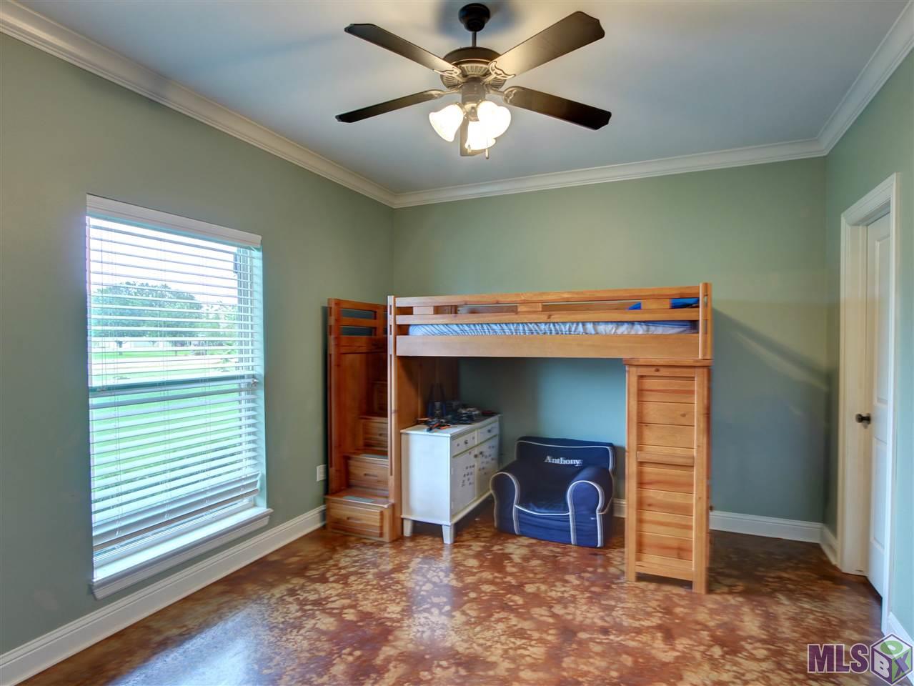 502 Abby Road Thibodaux, LA 70301 - Photo 4 of 17 Gallery Image 4