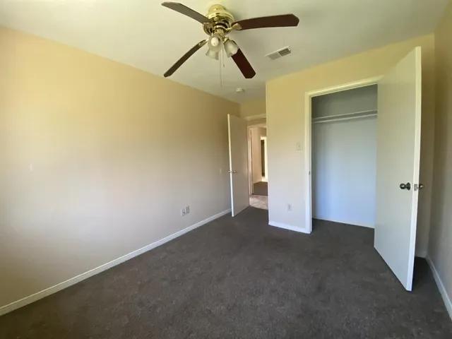 $1,900 | 724 North Elm Street, Lancaster, TX 75146