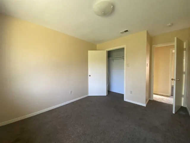 $1,900 | 724 North Elm Street, Lancaster, TX 75146