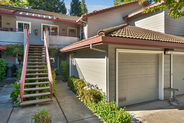 $285,000 | 4840 Dover Lane, Unit 406, Sacramento, CA 95842