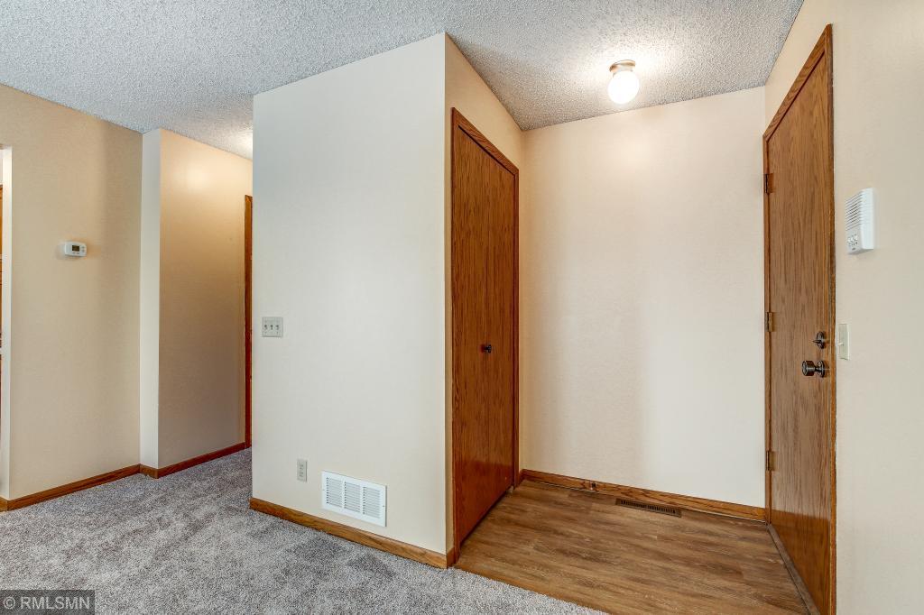 1935 Fox Ridge Road, Unit C West St. Paul, MN 55118 - Photo 3 of 21 Gallery Image 3