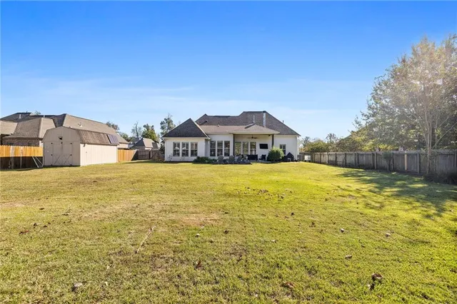 $3,850 | 172 Coquille Drive, Madisonville, LA 70447