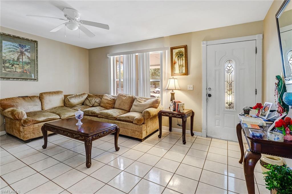 5325 Catts Street Naples, FL 34113 - Photo 5 of 24 Gallery Image 5