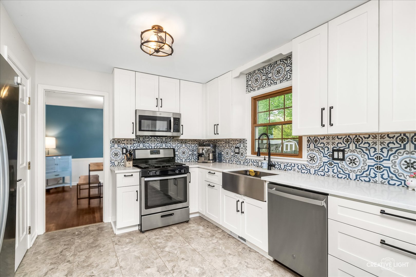 847 Woodland Hills Road Batavia, IL 60510 - Photo 10 of 34