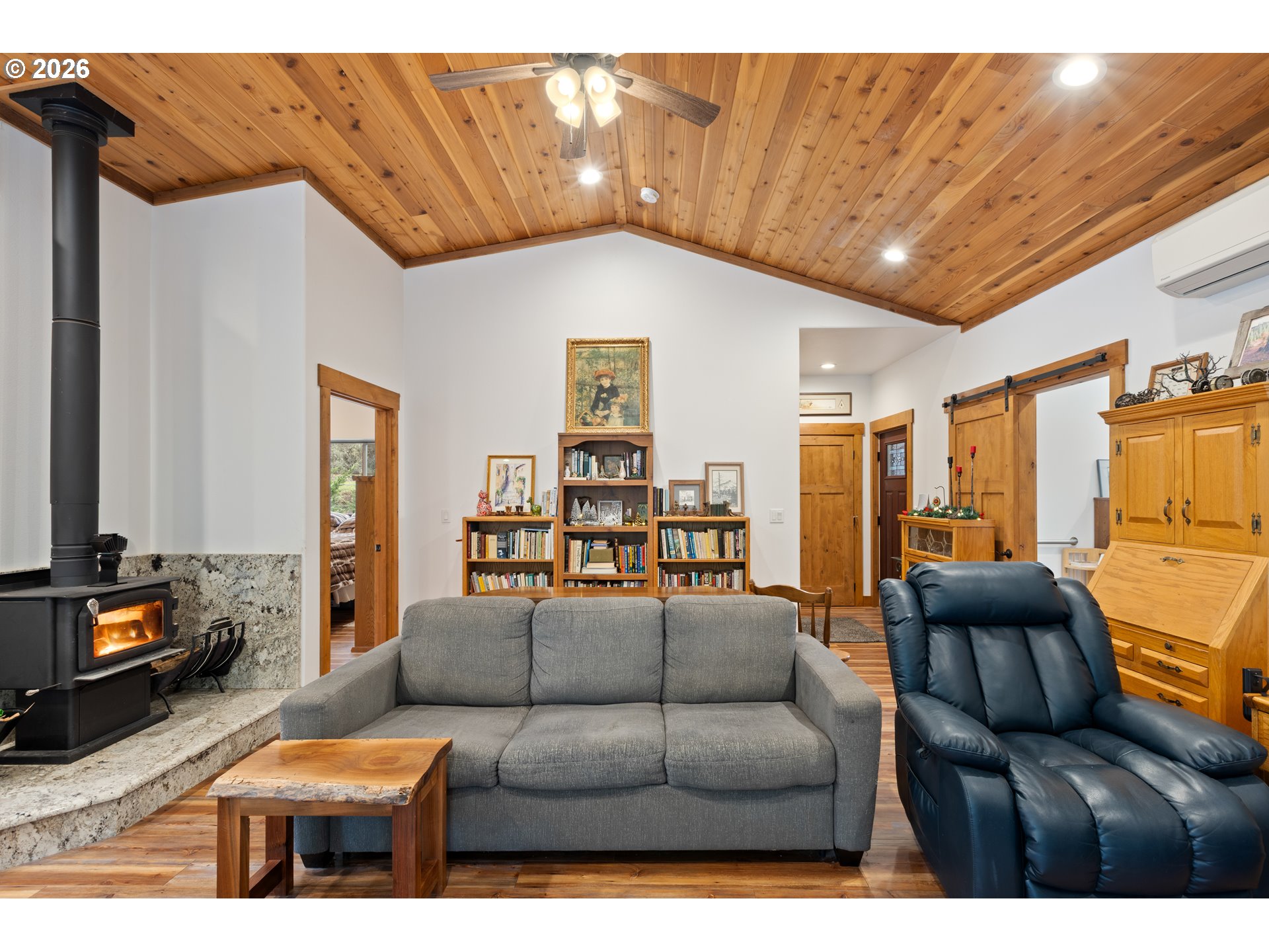 4696 Cow Creek Road Riddle, OR 97469 - Photo 9 of 48