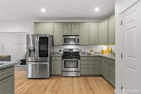 $630,000 | 912 25th Avenue Southwest, Puyallup, WA 98373