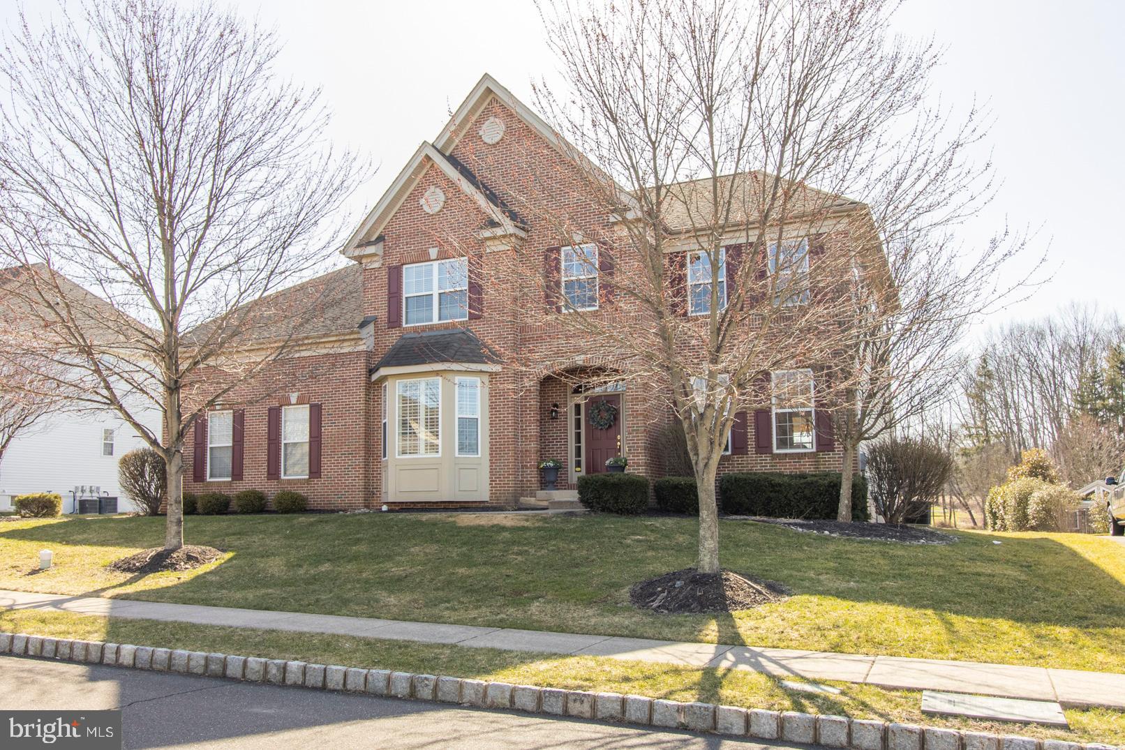 Welcome to 2080 Lincolnshire Rd