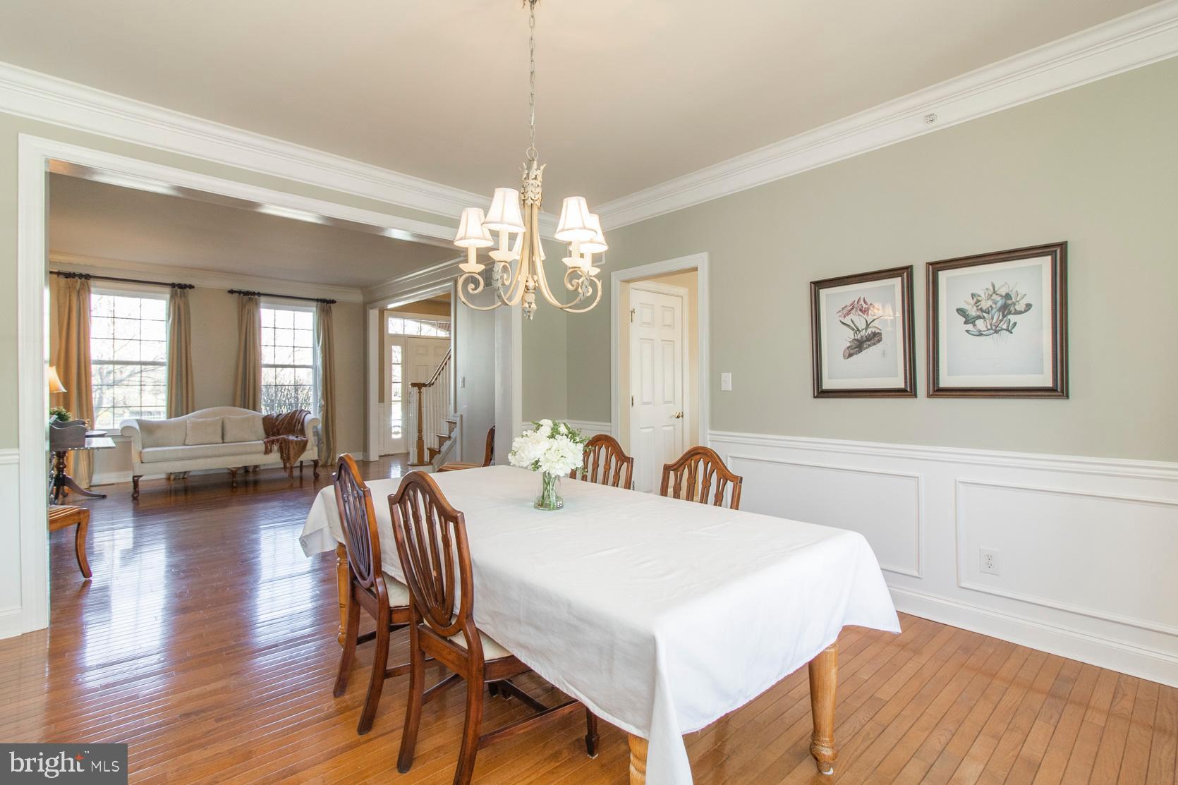 2080 Lincolnshire Road Furlong, PA 18925 - Photo 13 of 62 Dining room with stacked crown molding