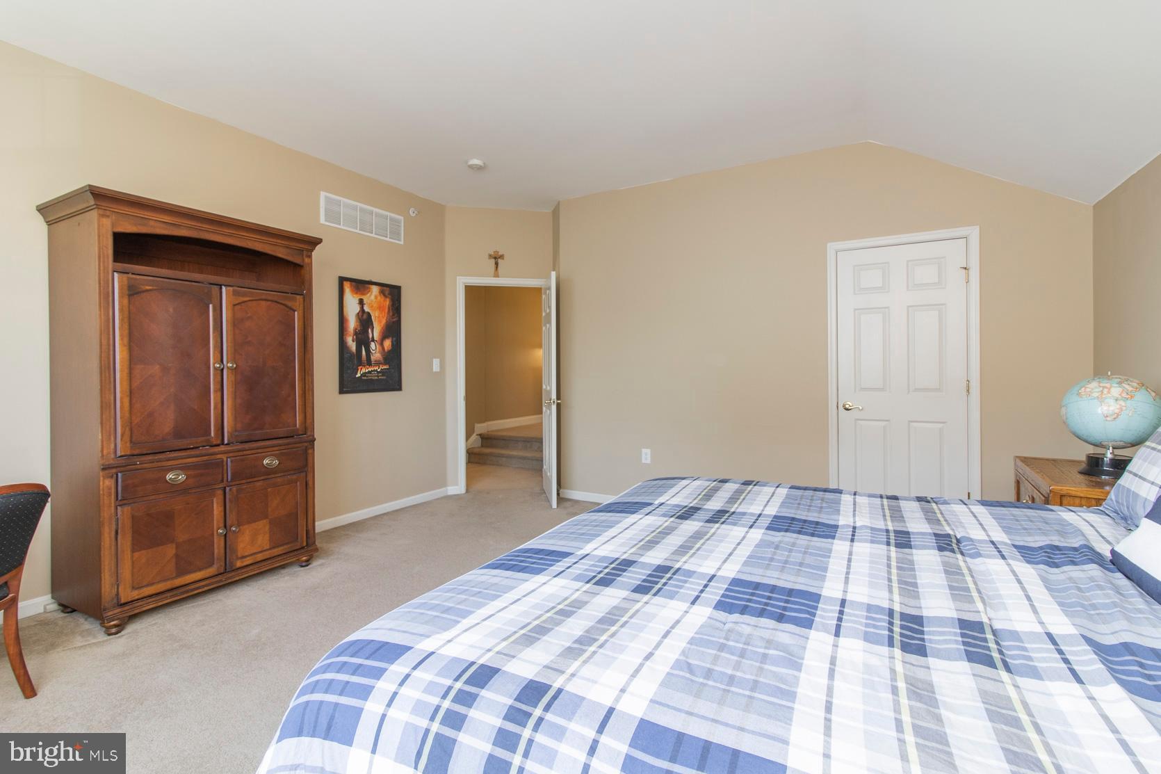 2080 Lincolnshire Road Furlong, PA 18925 - Photo 35 of 62 2nd bedroom with walk-in closet