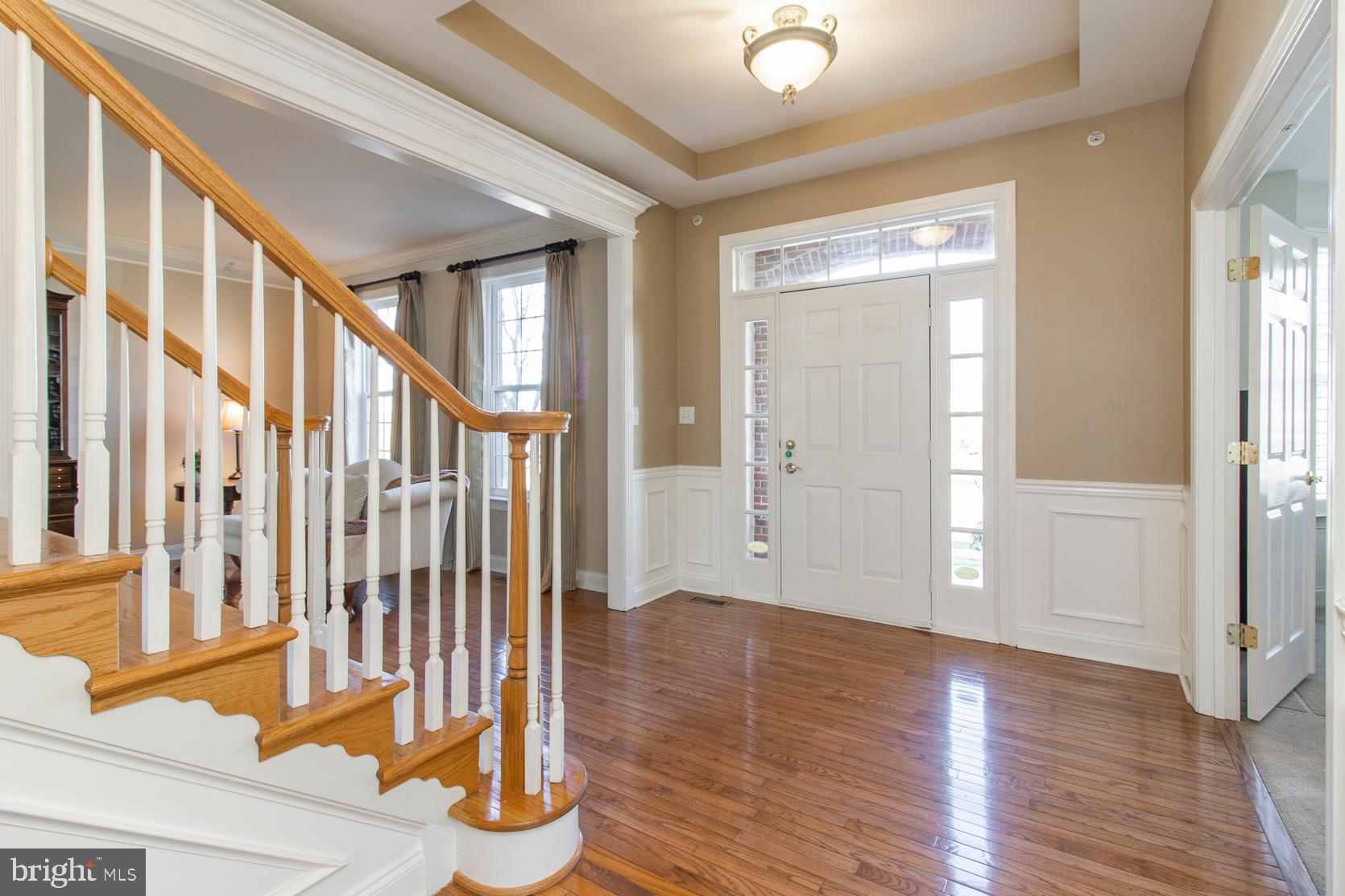 2080 Lincolnshire Road Furlong, PA 18925 - Photo 6 of 62 Foyer